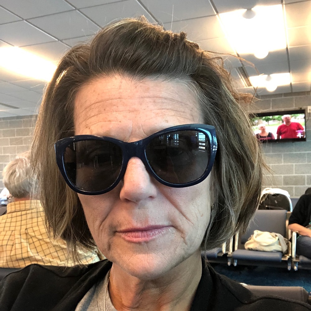 Meet your Posher, Gail